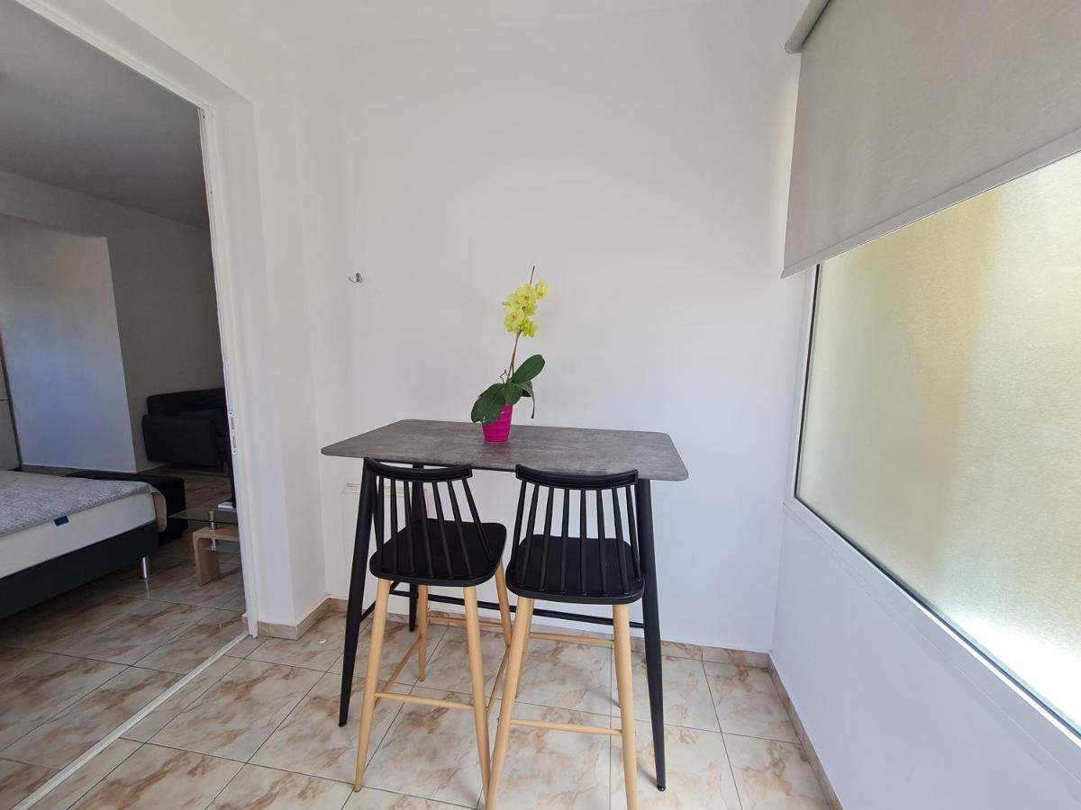 Laertis 2 Complex, Studio Apartment 106 - By Imh Travel & Tours Paphos Exterior photo